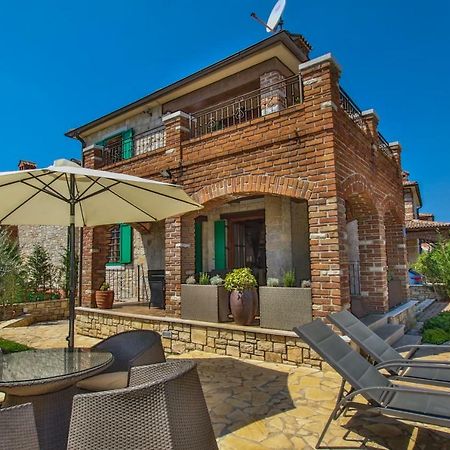 Villa Istriana Jakob With Pool Tar-Vabriga Luaran gambar