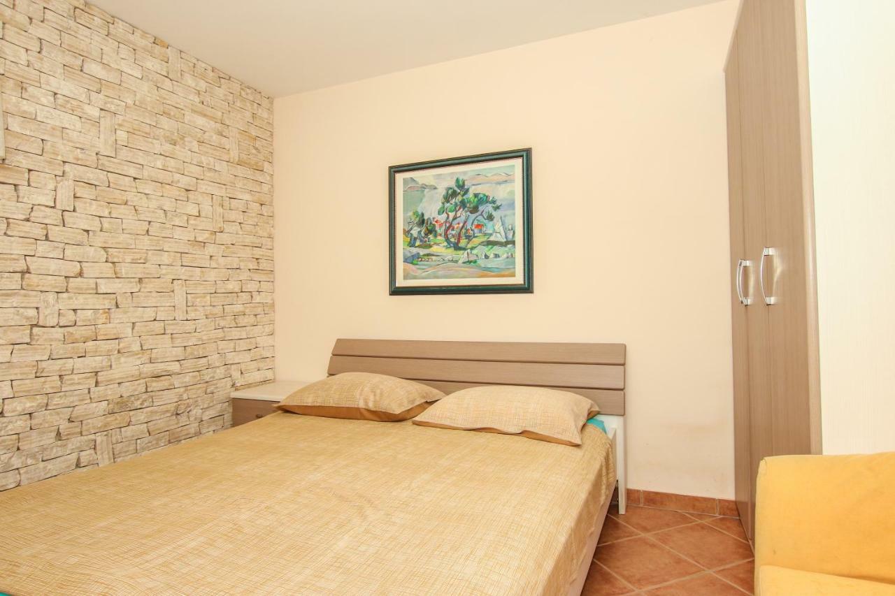 Villa Istriana Jakob With Pool Tar-Vabriga Luaran gambar