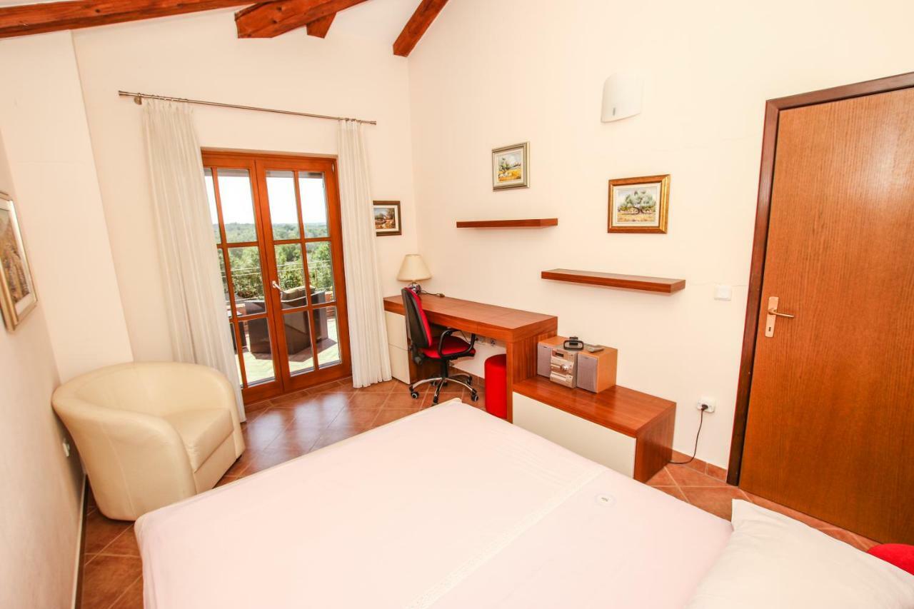 Villa Istriana Jakob With Pool Tar-Vabriga Luaran gambar